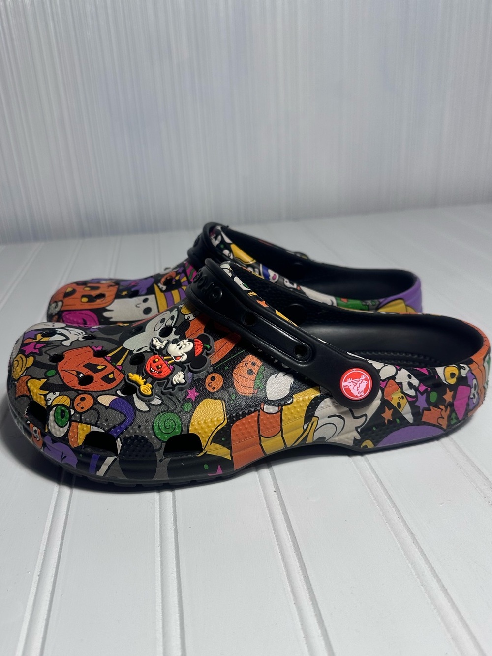 Crocs Disney Parks 2022 Halloween Mickey & Minnie Mouse clogs women’s 9 - Picture 3 of 11